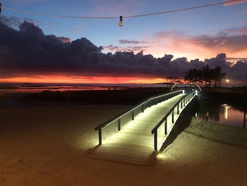First Landing Beach Resort And Villas