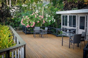 First Landing Beach Resort And Villas