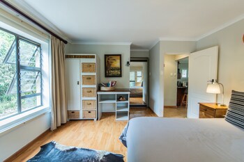 Thunzi Bush Lodge