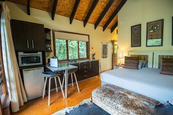 Thunzi Bush Lodge