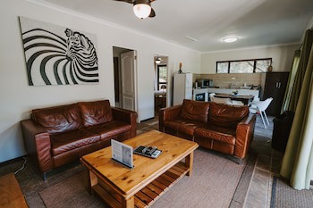 Thunzi Bush Lodge