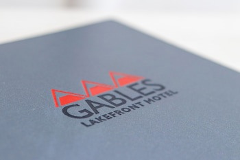Gables Lakefront Motel