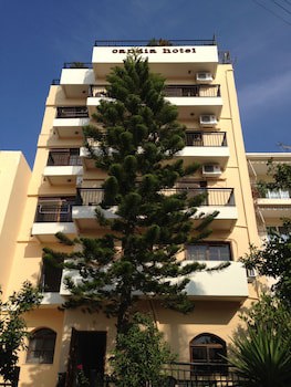 Candia Hotel