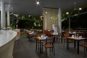 Independence Hotel By Dara