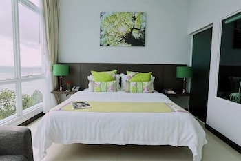 Independence Hotel By Dara