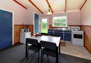 Fairy Springs Motel