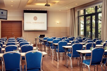 Hotel Ambassador