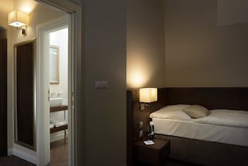 Hotel Ambassador