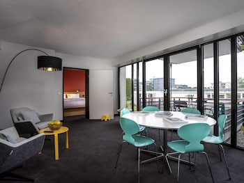 ibis Styles Darmstadt galeri fotoğrafı