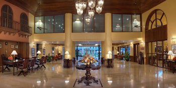Acron Candolim Regina