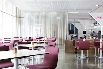 Comfort Hotel Square