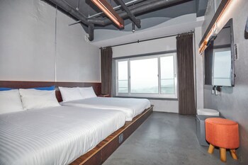 Kolon Hotel