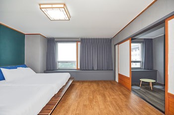 Kolon Hotel