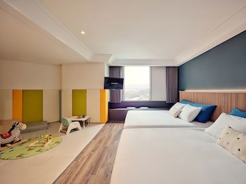 Kolon Hotel