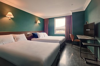 Kolon Hotel