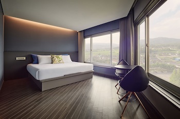 Kolon Hotel