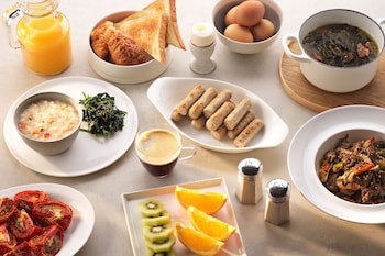 Kolon Hotel