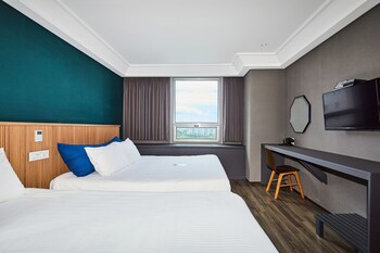 Kolon Hotel