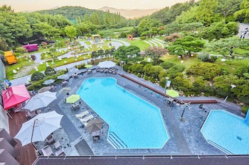 Kolon Hotel