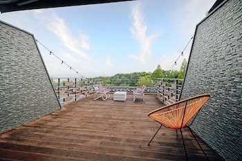 Kolon Hotel