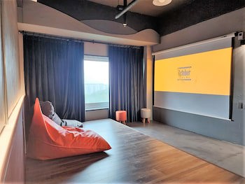 Kolon Hotel