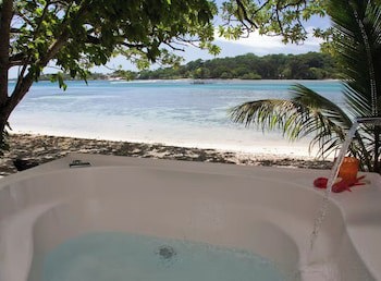 Erakor Island Resort & Spa