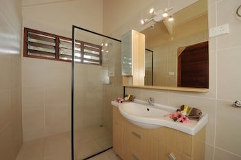 Erakor Island Resort & Spa