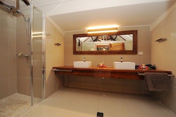 Erakor Island Resort & Spa