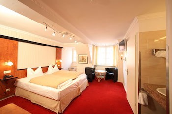 Hotel Goldener Hirsch galeri fotoğrafı