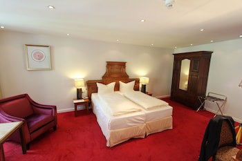 Hotel Goldener Hirsch galeri fotoğrafı