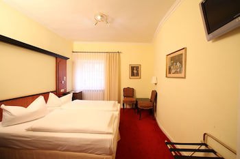 Hotel Goldener Hirsch galeri fotoğrafı