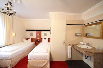 Hotel Goldener Hirsch galeri fotoğrafı