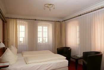 Hotel Goldener Hirsch galeri fotoğrafı