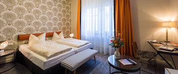 Hotel Goldener Hirsch galeri fotoğrafı