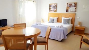 Vicentina Hotel