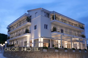 Chloe Hotel