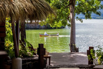 Jicaro Island Ecolodge - Adults Oriented