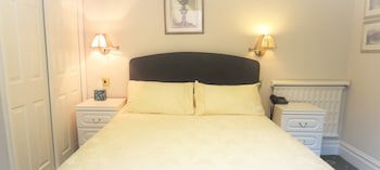 Hunters Lodge
