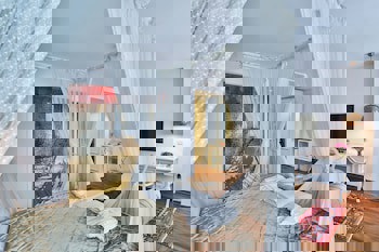 Senatus Hotel - Special Class