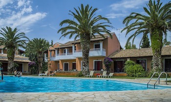 Folies Corfu Hotel Apartments