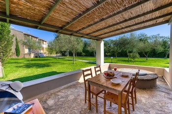 Folies Corfu Hotel Apartments