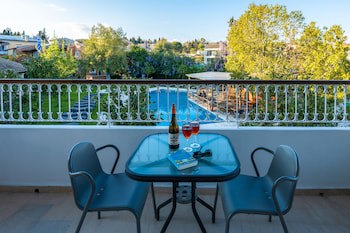 Folies Corfu Hotel Apartments