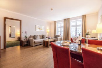 MAXIMILIAN MUNICH Apartments & Hotel galeri fotoğrafı