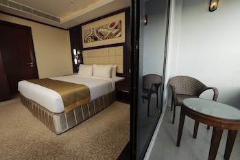 Holiday Inn Cochin, An Ihg Hotel