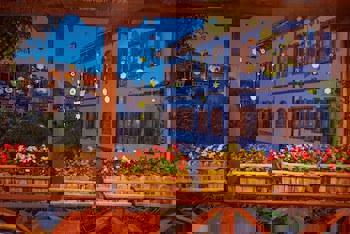 Cesmeli Konak Garden