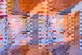 Cesmeli Konak Garden