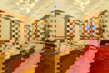 Cesmeli Konak Garden