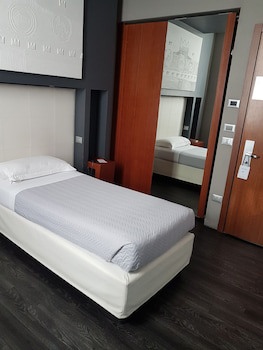 Hotel Metropolis galeri fotoğrafı