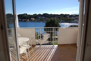 Gorgonia Apartments