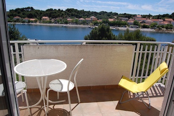 Gorgonia Apartments